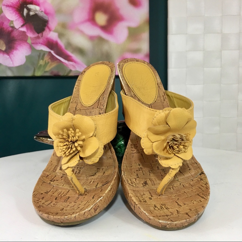 Madeline Yellow Wedges Sz 7.5 Medium